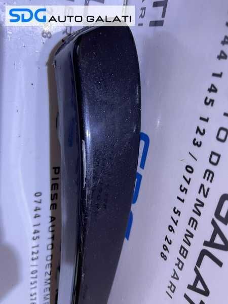 Bandou Ornament Grilaj Dreapta Spoiler Bara Fata Opel Astra H 2004 - 2010 Cod 13121996 [V0255]