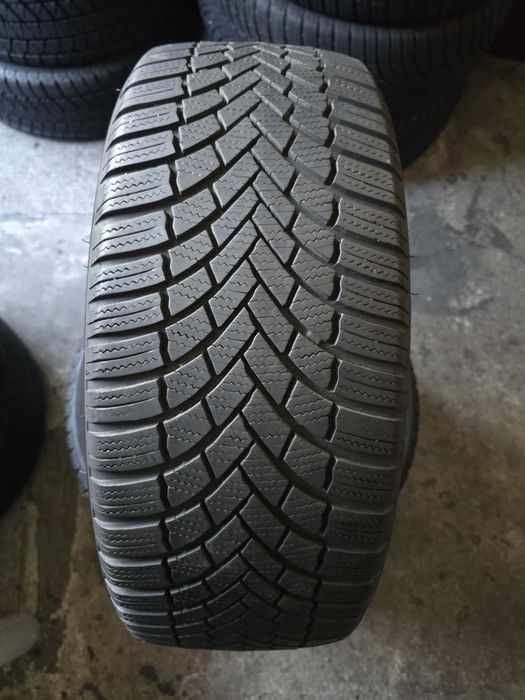 Bridgestone 215/45 R18 93V MS iarnă