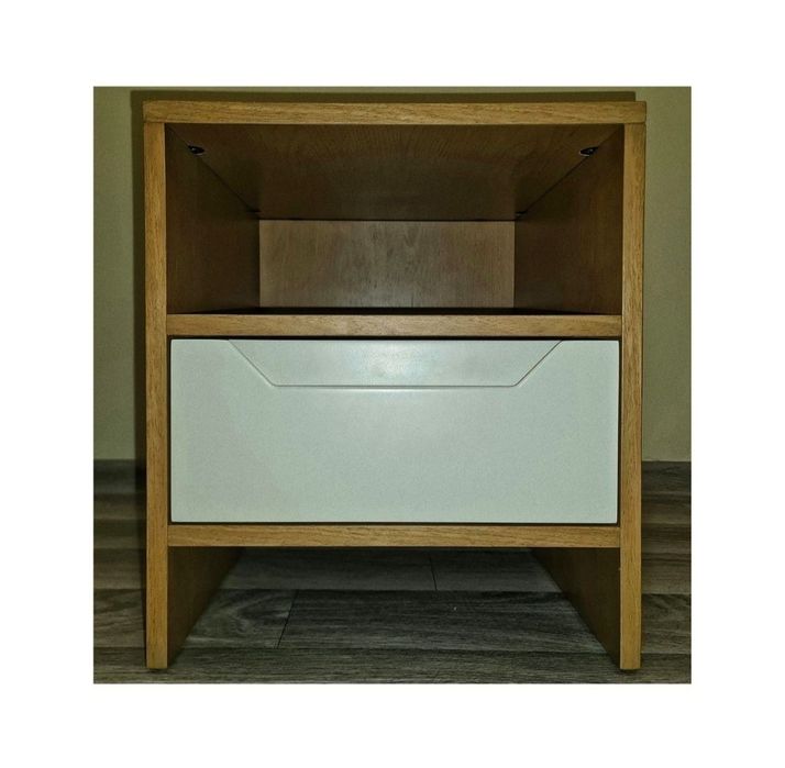 Прикроватная тумба из натурального шпона