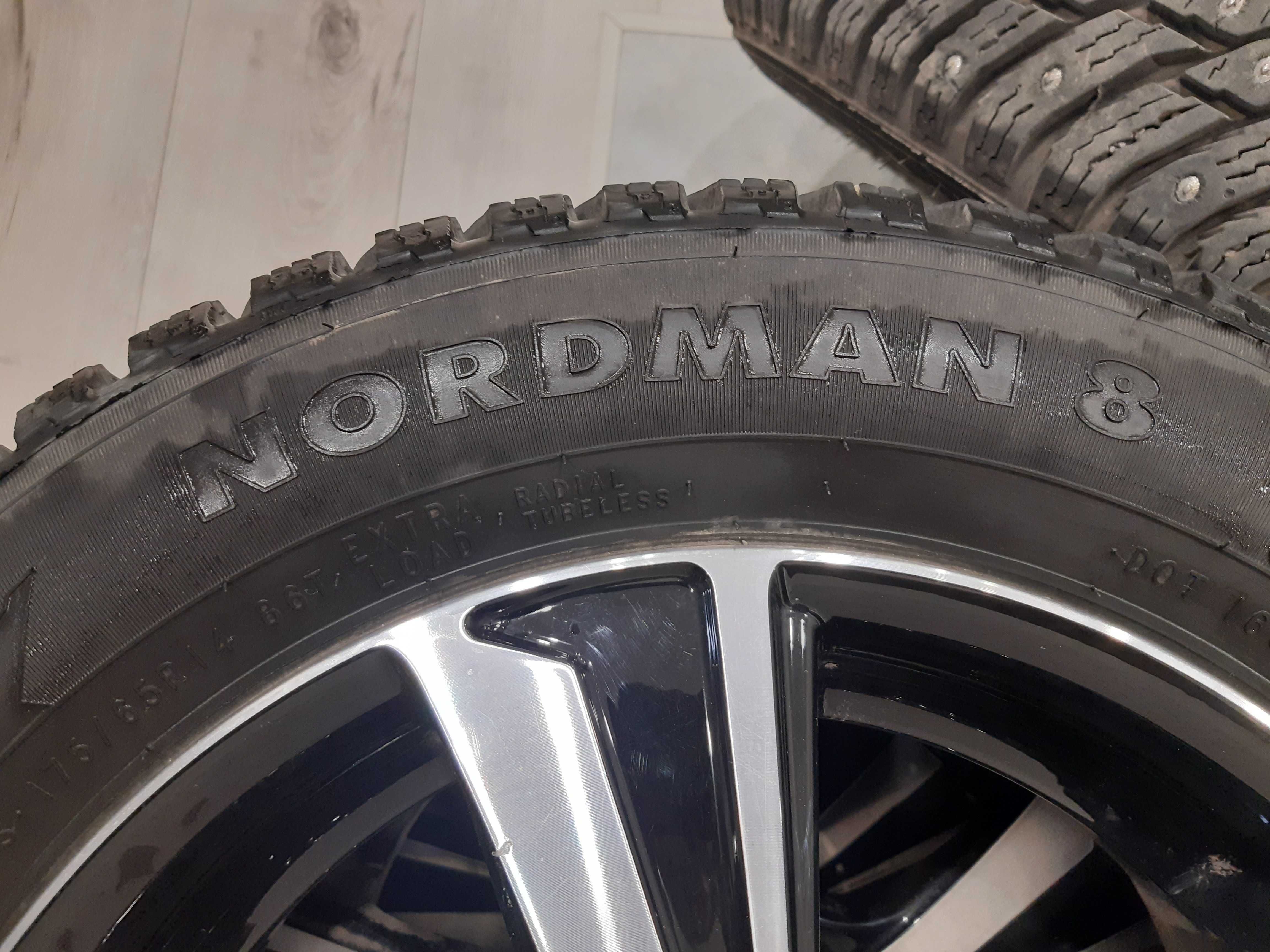 Зимние шины Nokian Nordman 8 (175/65 R14)