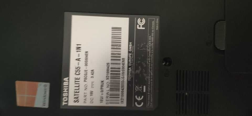 Laptop Toshiba Satellite C55-A-1N1 ,i5 4th gen , 8 gb ram , 1tb hdd .