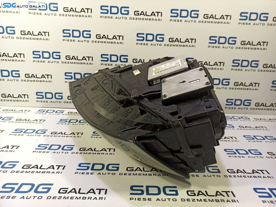 Far Dreapta Bi Xenon cu Daylight Audi A4 B8 2008 - 2013 Cod 8T0941004AP 89317901 8K0941597C [L1760]