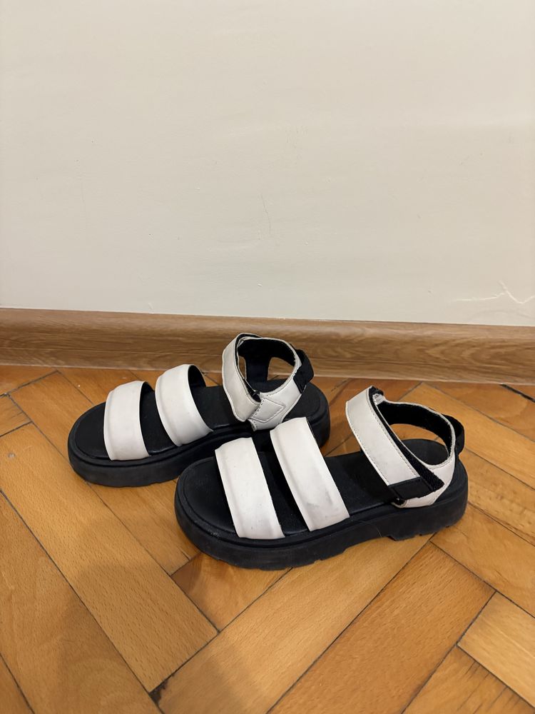 Детски Сандали Zara