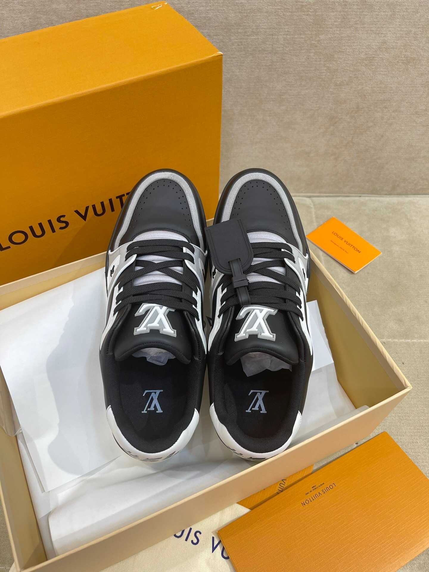 Adidasi Louis Vuitton Trainer