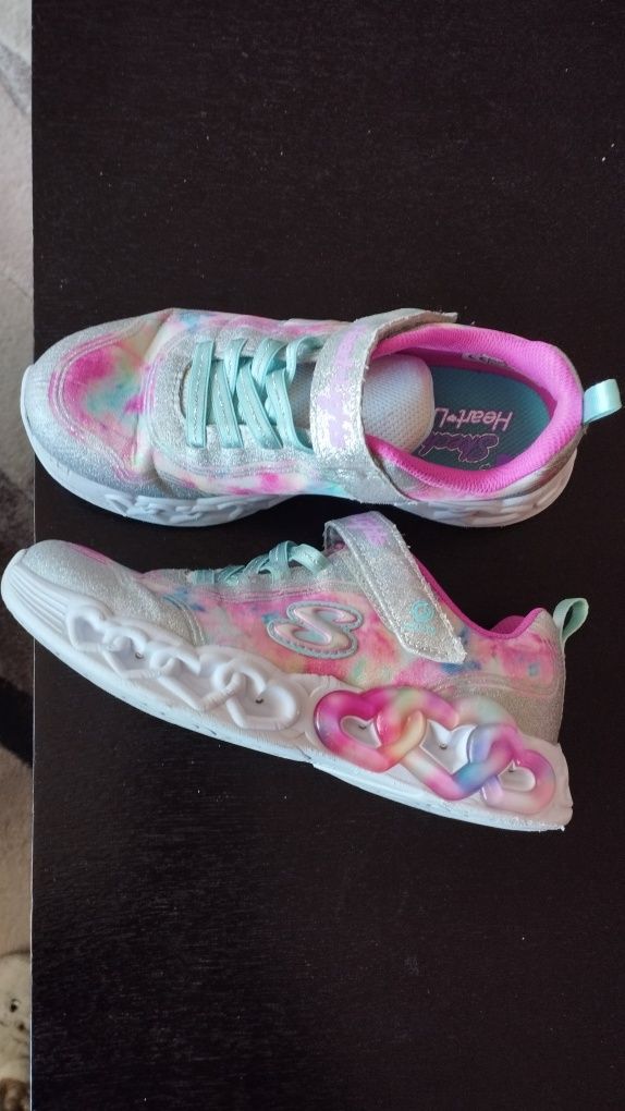 Маратонки за момиче Skechers