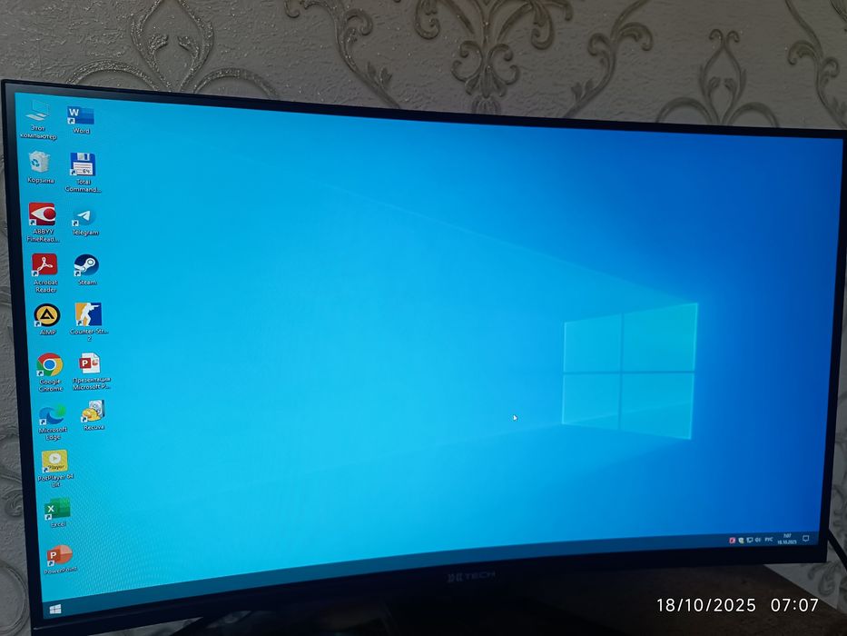 Xtech 27 monitor, yangi, ovalniy dizayn