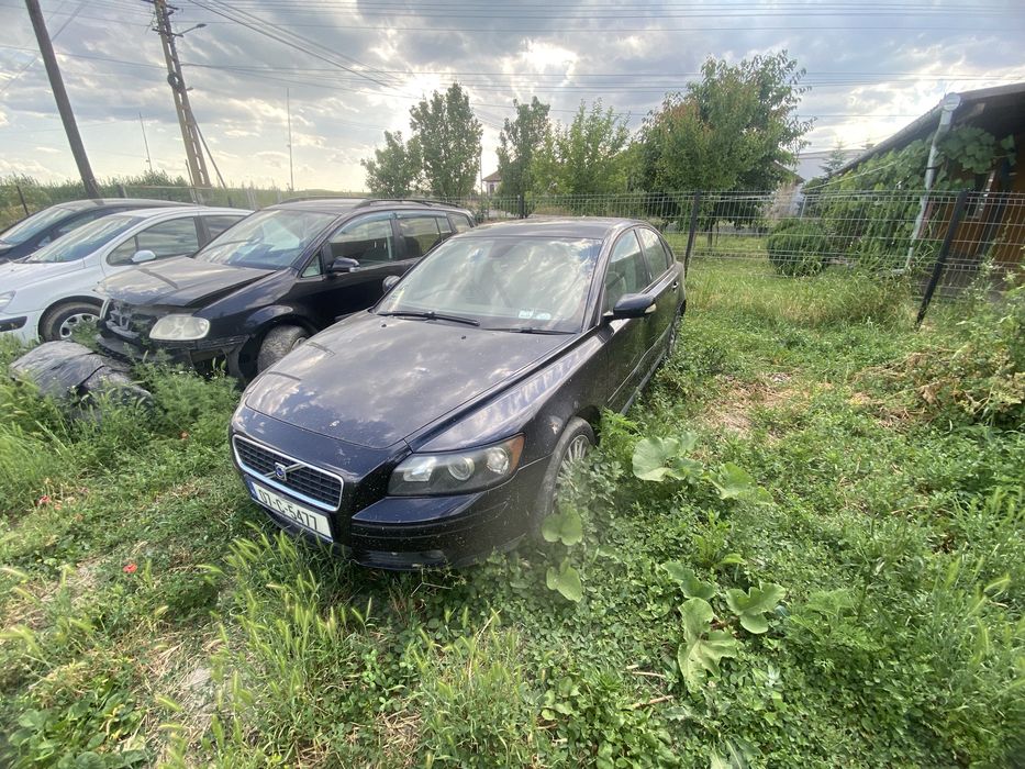 Piese volvo S40 an 2006 motor 2.0 i benzina! Bara Fata,completa