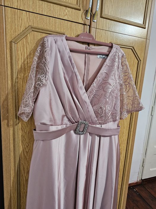 Rochie noua, doar probata