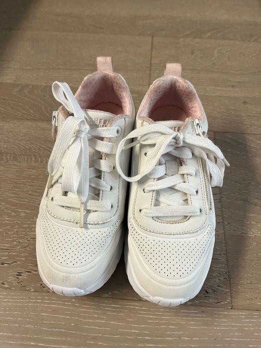 Skechers- sneakers alb UNO LITE, fete, măsura 31