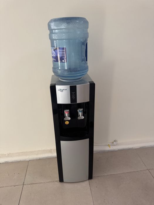 продам диспенсер