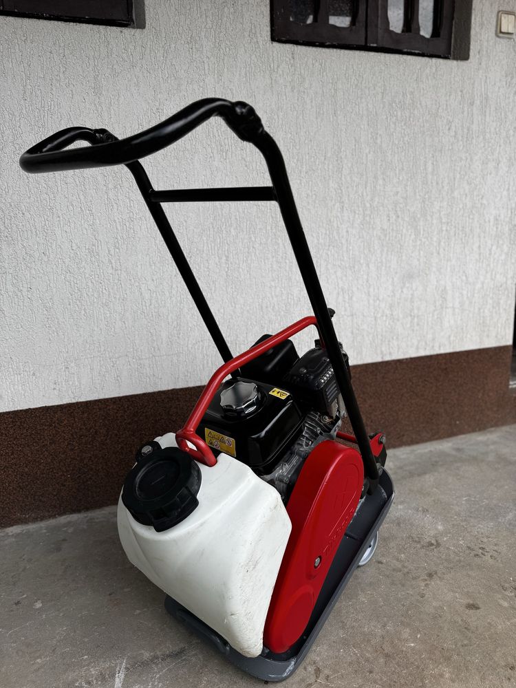 Placa compactoare Mikasa MVC-F60H, Honda GX120, 80kg!