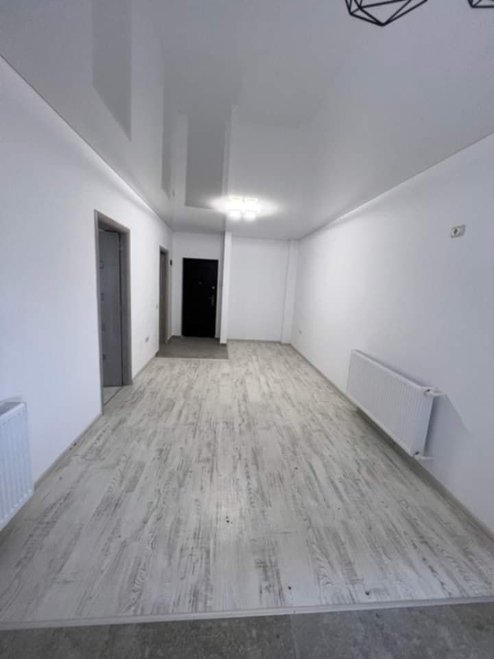 Amenajări glet 10 lei mp lavabil 5 lei