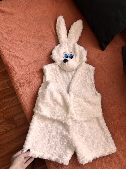 Костюм зайчика в идеальном состоянии