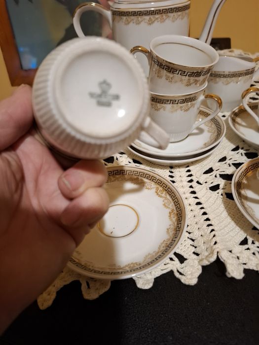 Сервиз за кафе порцеланов