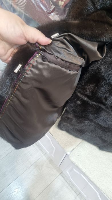 Продам шубу норковую новую и мутоновую в подарок