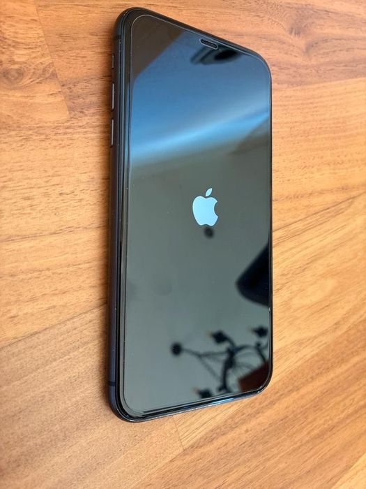 iPhone 11 идеальное состояние