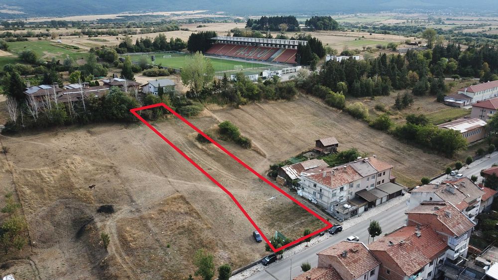 Продава се Парцел в Разлог - 1500 кв.м за 74 €/кв.м - Снимка #1