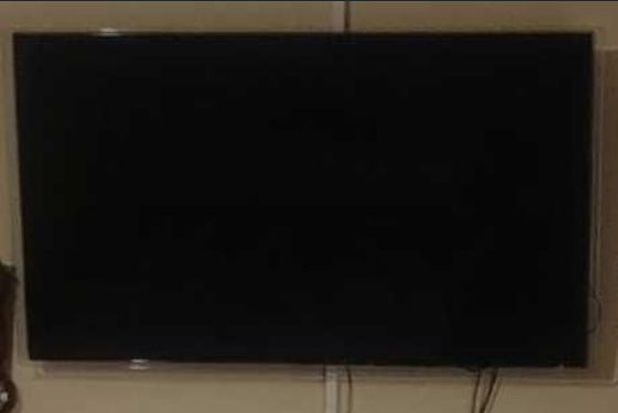Smart TV Samsung, diagonala 138 cm, cu tastatura wireless
