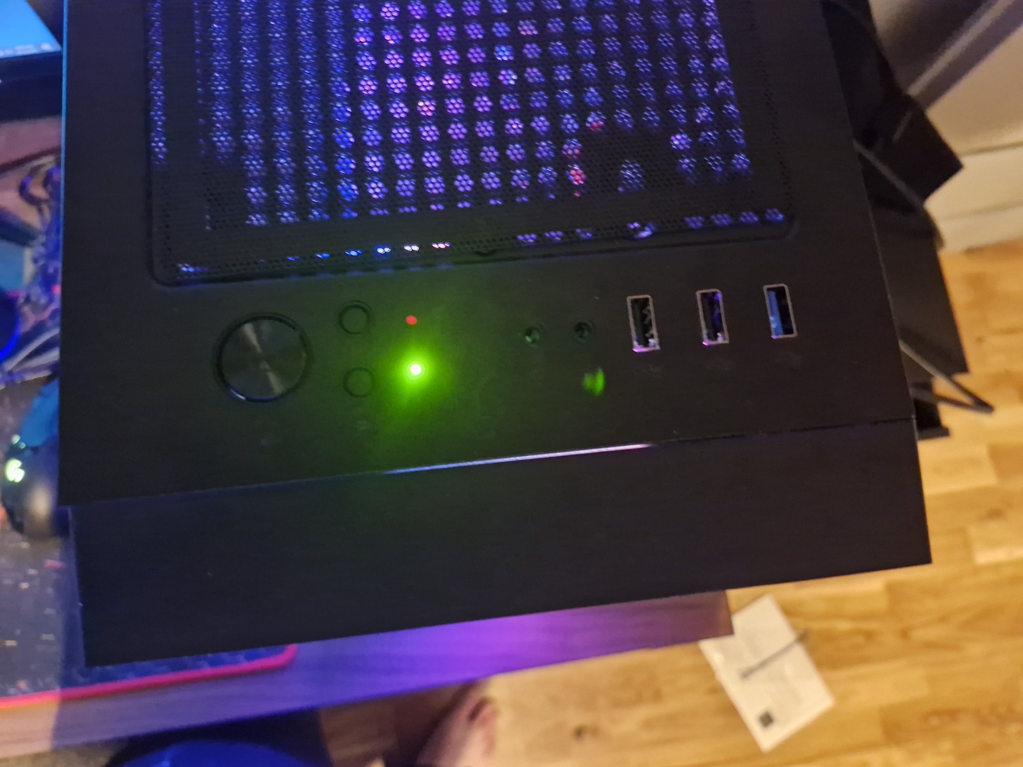 PC Gaming Ryzen 5, GTX 1070, 16 GB RAM