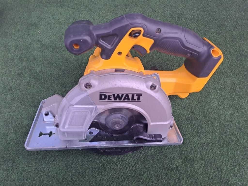 Dewalt DCH 273 - Dewalt DCS 373 - акумулаторни инструмеnти 18V