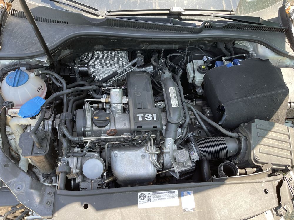 VW Golf 6 2010 1.2TSI CBZ DSG 75000 km! На Части