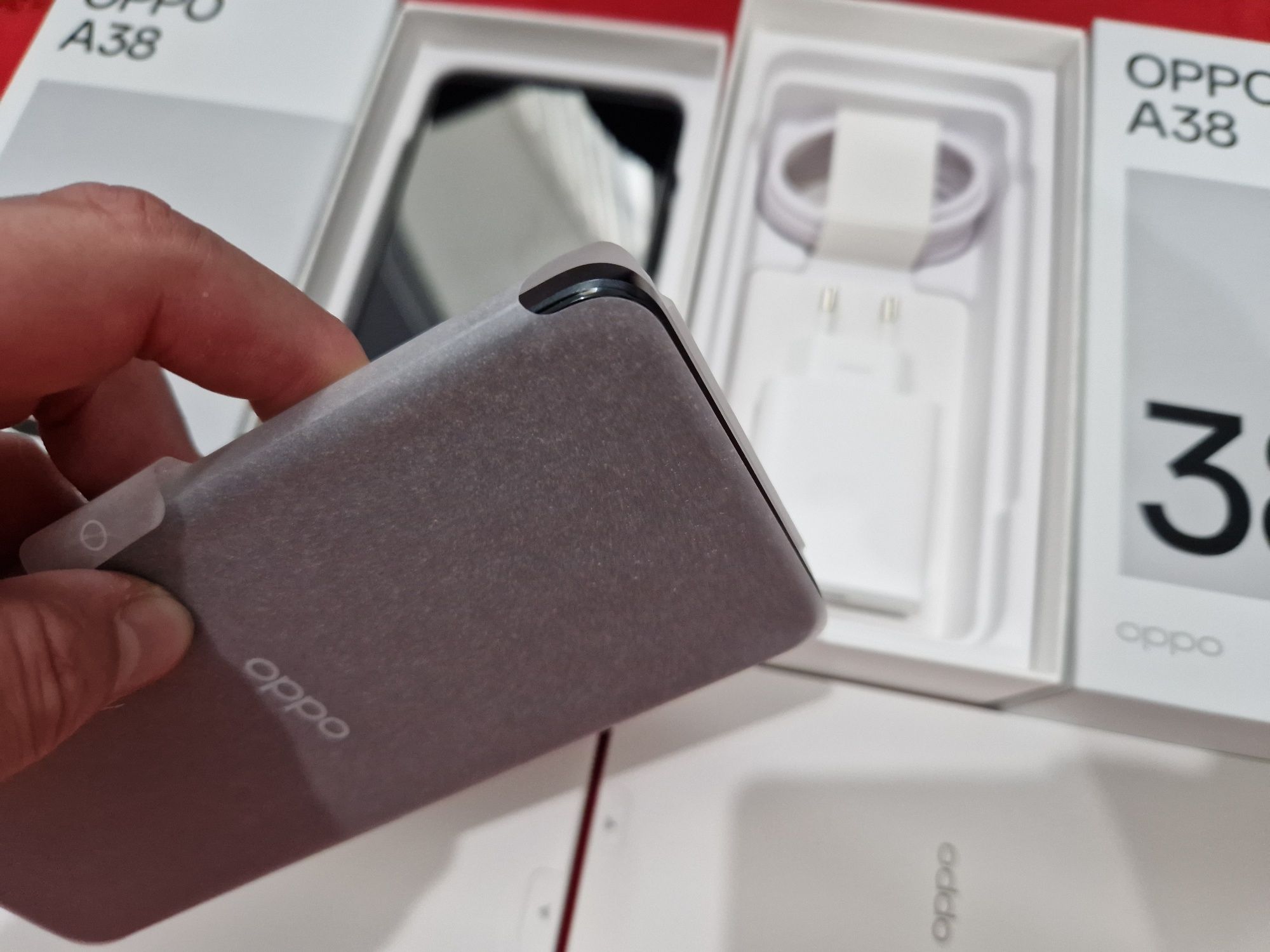 -Oppo A38, Nou, Nefolosit, 128Gb, 4Ram, 0 cicluri incarcare, Sigilat,