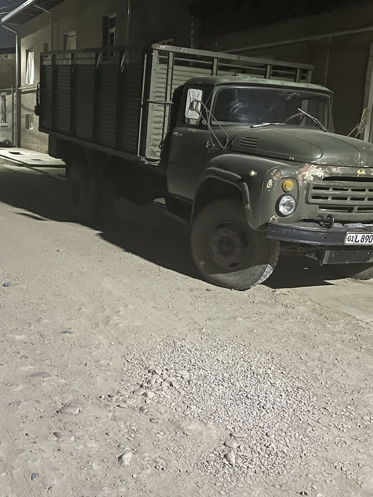 Zil 130G yuk tashish xizmati 5.20 boyi eni 2.30