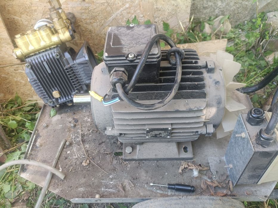 Motor electric trifazat 4kw