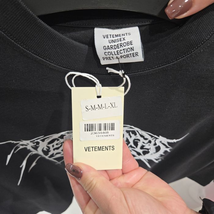 Мъжка тениска VETEMENTS
