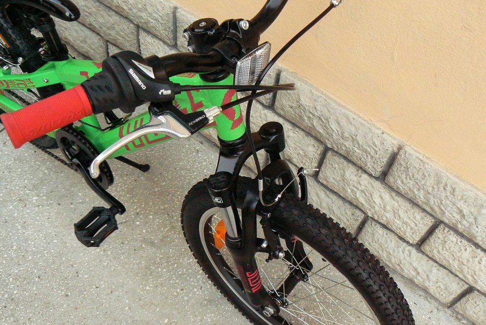 Bicicleta mtb downhill UMF
