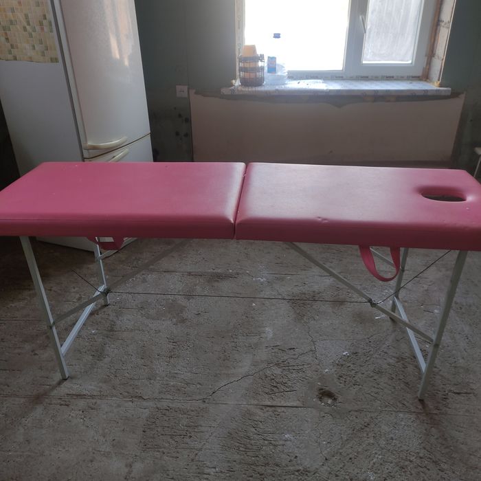 Кушетка для массажа, стоимость ,раскладная