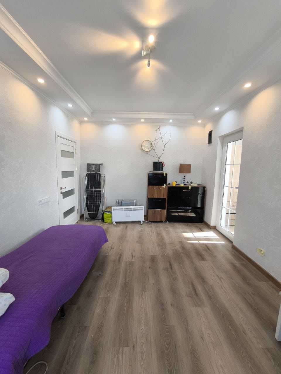 Продам квартиру 1-комн.в 2 комн.переделана, от Сельхоз института 2км