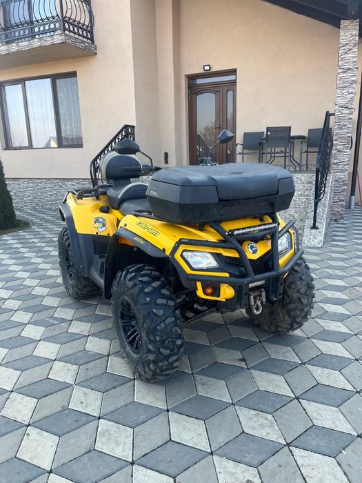 Can am Outlander Max 800