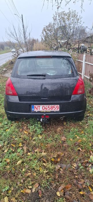 Vând Suzuki an 2006 1.3 benzina