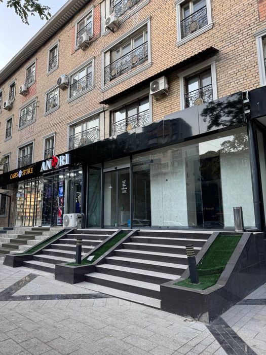 Аренда под Офис Ориентир Ц1  80м2 4000$ торг