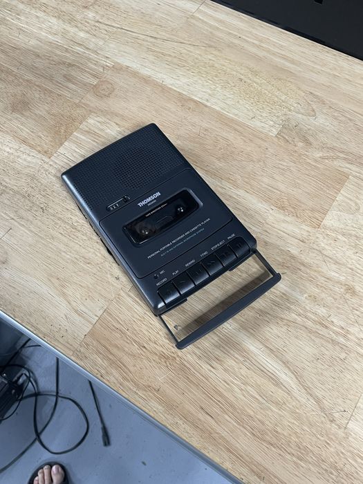 Casetofon portabil recorder thomson mg 3000 functional