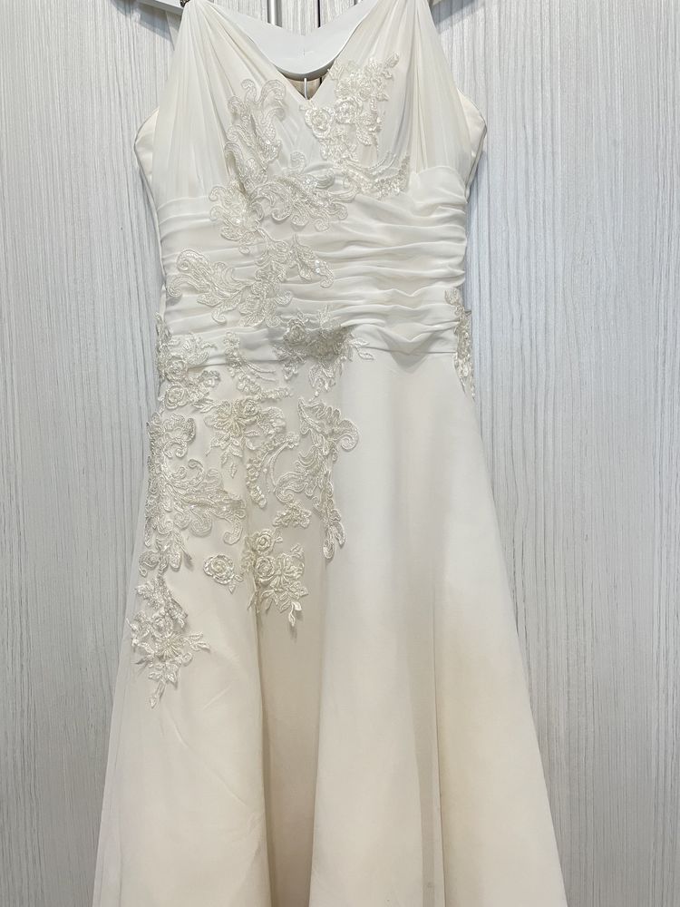 Vand rochie de mireasa A line