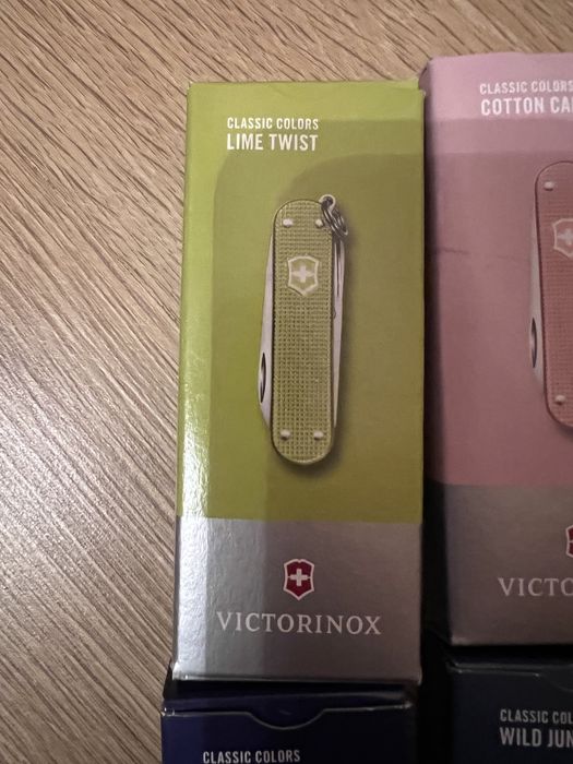 Briceag Victorinox CLASSIC SD ALOX 58 mm, 5 FUNCTII