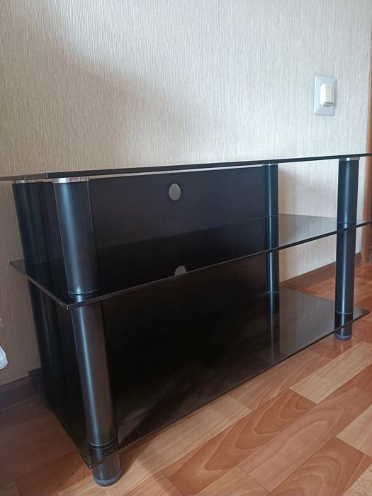 Продам стеклянную тумбу