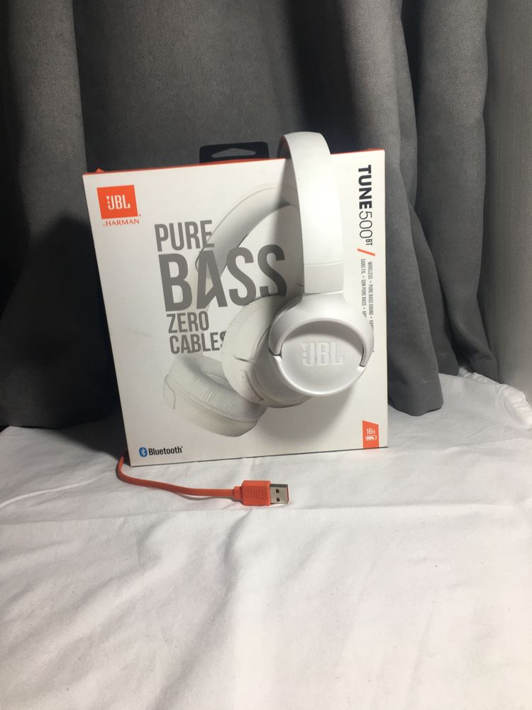 Спортивные наушники JBL TUNE500BT