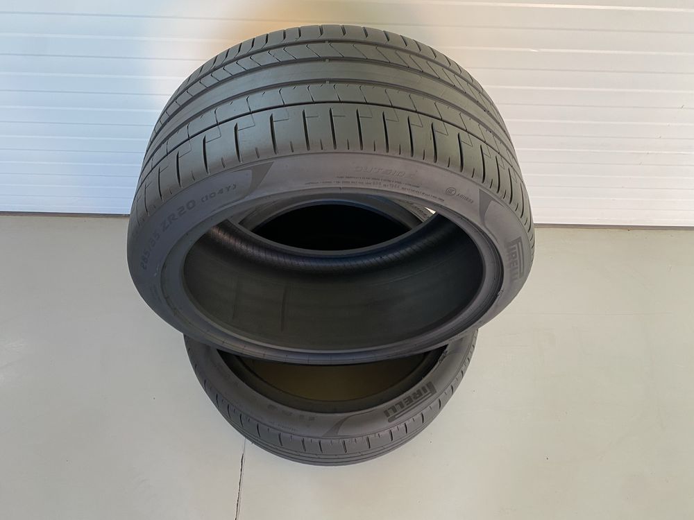 2бр летни гуми 285/35/20/ Perelli P Zero/MGT/dot1922/5 мм грайпфер