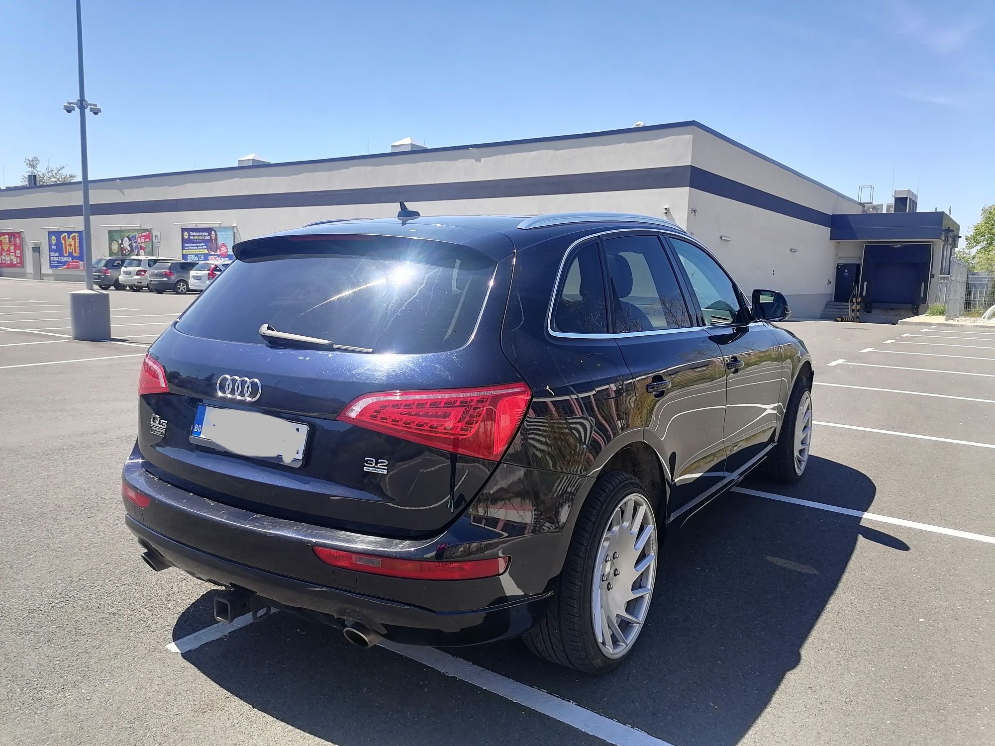 Продавам AUDI Q5 3.2FSI 2010г. БЕНЗИН / ГАЗ
