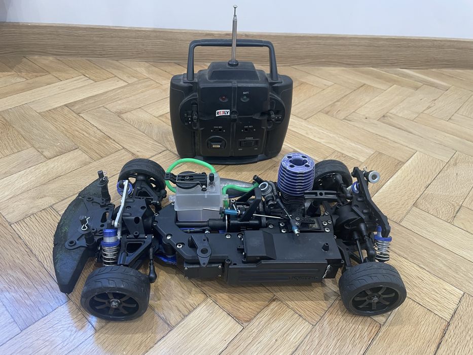 Kyosho fw05 nitro rc (радиоуправляема кола)