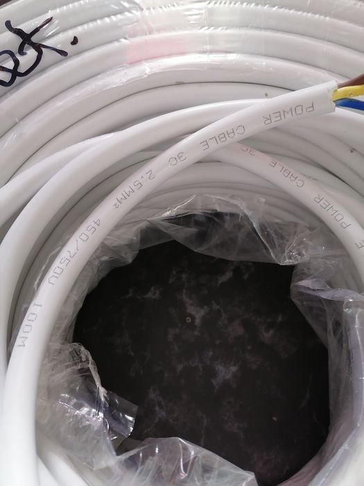 Vând cablu electric de 3x2.5mm