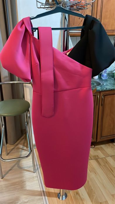 Красивые нарядные стильные платья