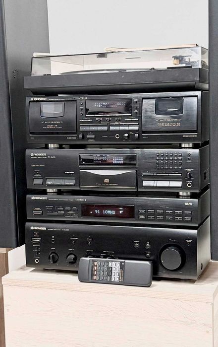 Ретро аудио система сет PIONEER - усилвател,дек, cd, тунер и грамофон
