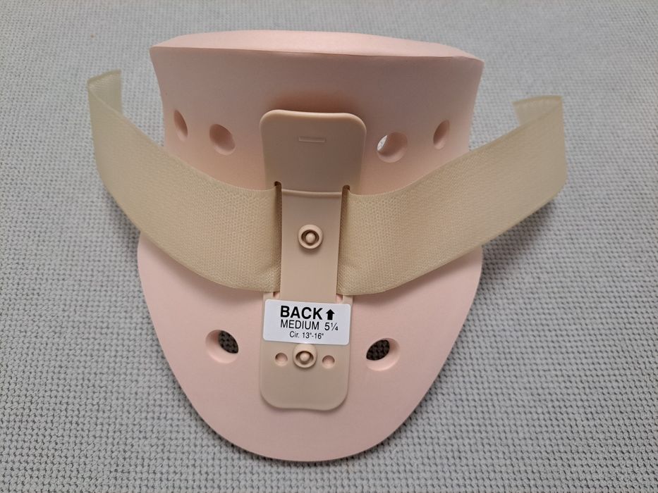 Guler cervical Philadelphia, M