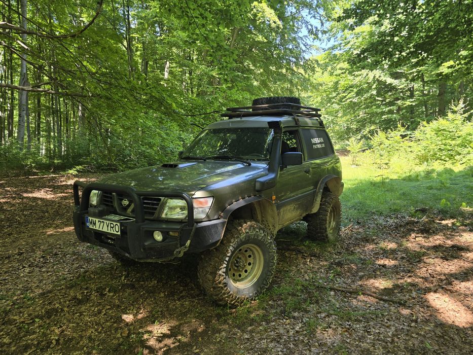 Nissan Payrol Y61 2.8 an 1999 autoutilitara