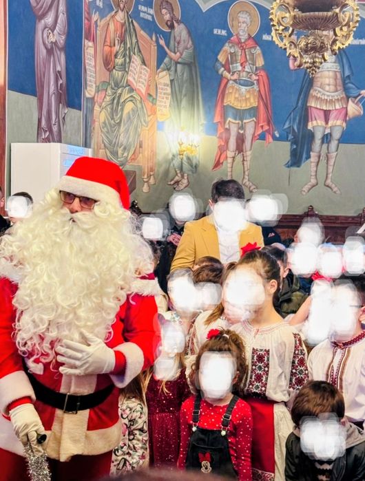 MOS CRĂCIUN de închiriat!