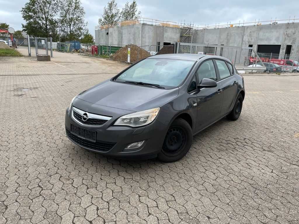 opel astra j 1.7 cdti на части опел астра ж 1.7 цдти